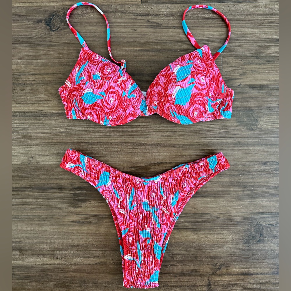 Volafa Women’s 2Pc Smocked Ruched Push-Up Swim Bikini Set Size Small